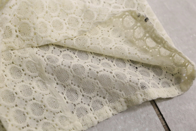 white total pattern s/s lace shirt