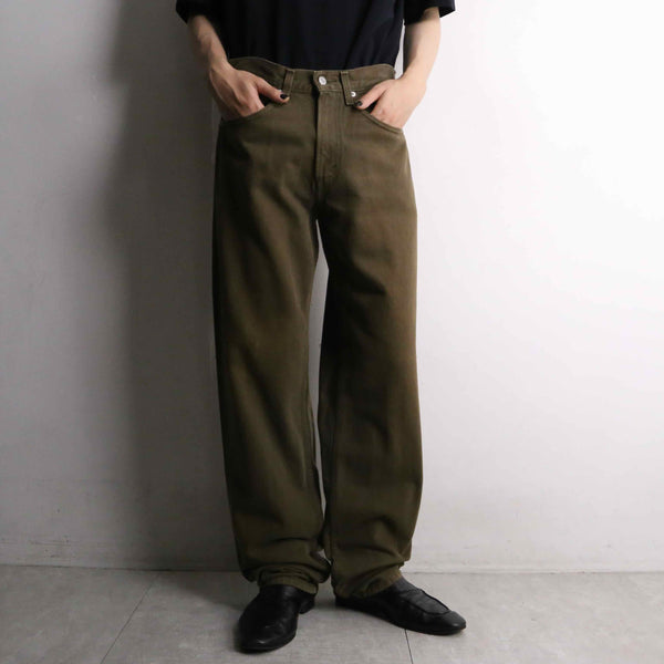 "Levi's 550" khaki color straight pants