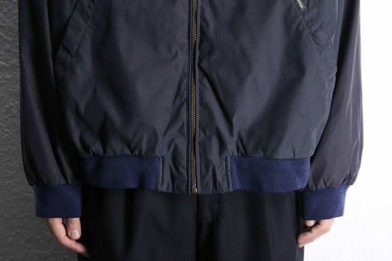 1990's black nylon zip up jacket