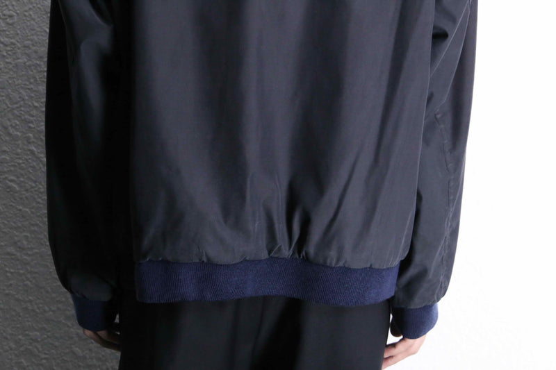 1990's black nylon zip up jacket