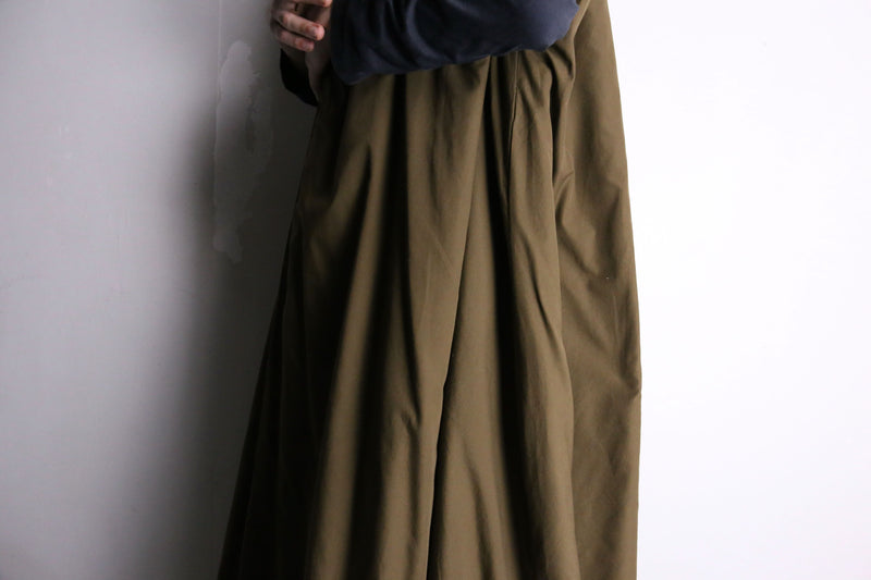 sleeve less long length robe