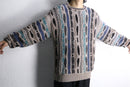 dark tone striped 3D knit sweater
