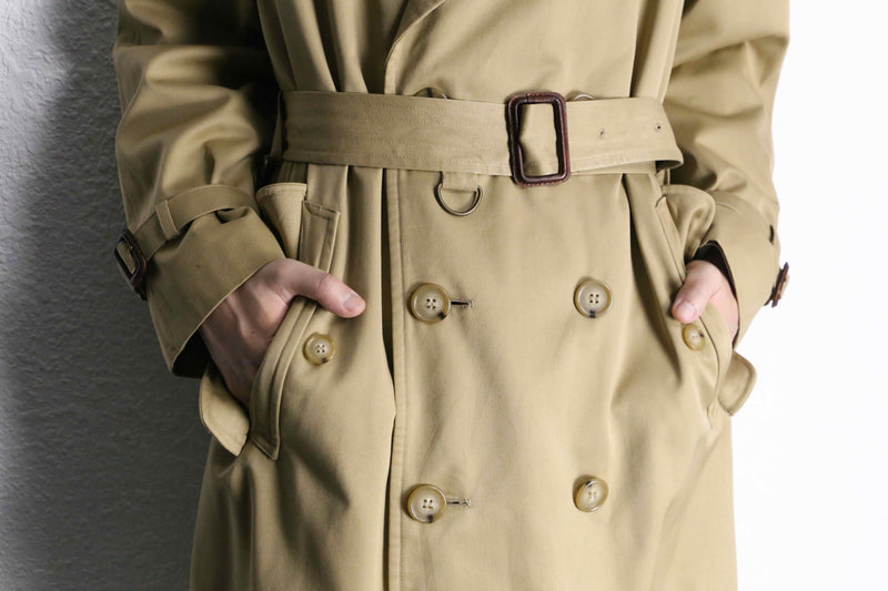 1980-1990's BARACUTA trench coat