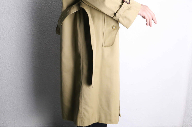 1980-1990's BARACUTA trench coat