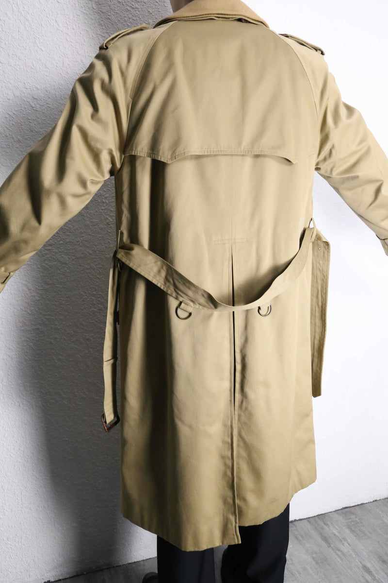 1980-1990's BARACUTA trench coat