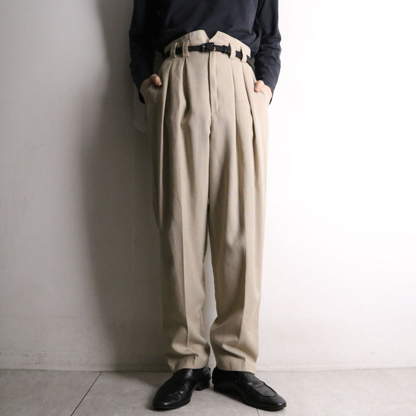 light beige tapered easy slacks