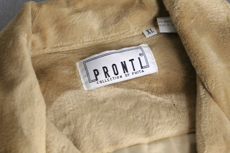 "PRONTI" ivory fake far gown set up