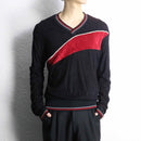black×red slash front design knit