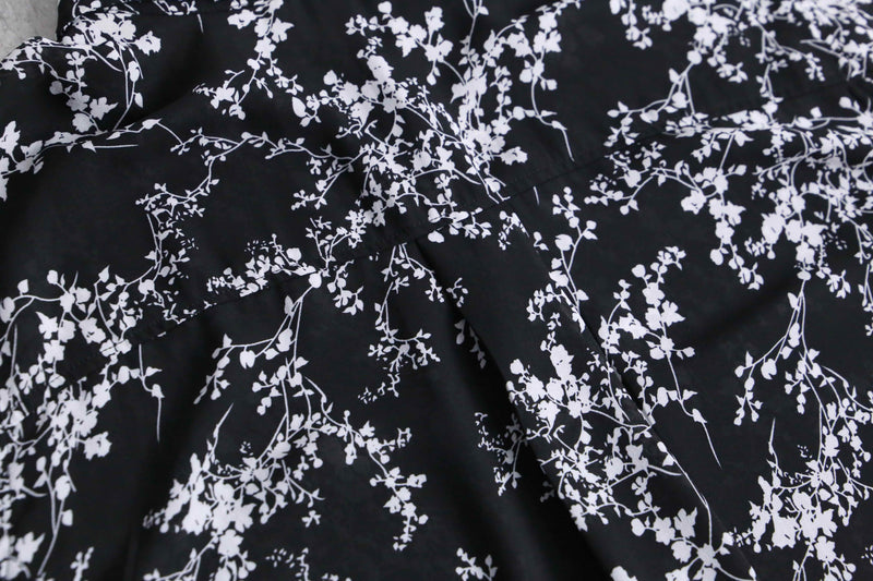 梅 motif design sheer shirt