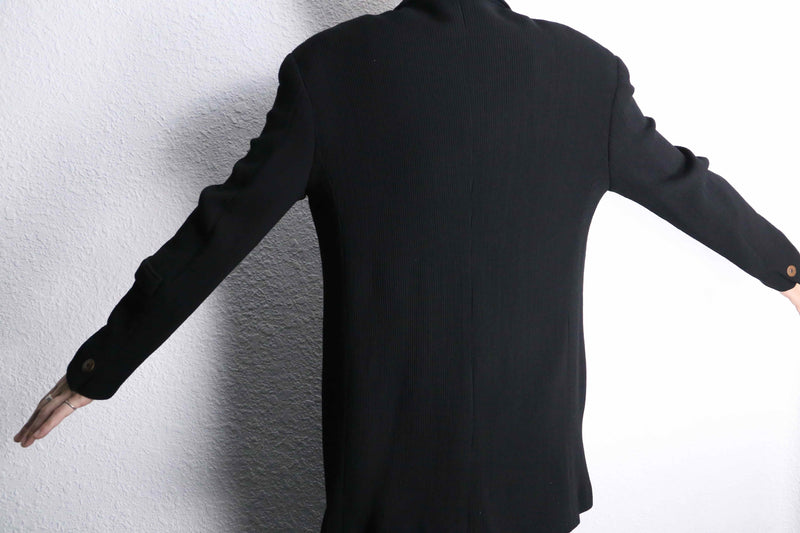 black pleats gimmick tailored jacket