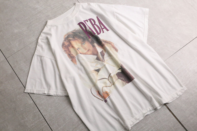 “Reba McEntire” print s/s tee