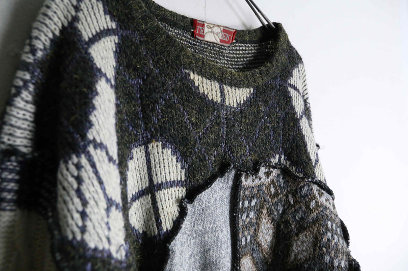 "Re:make" different material patchwork design knit