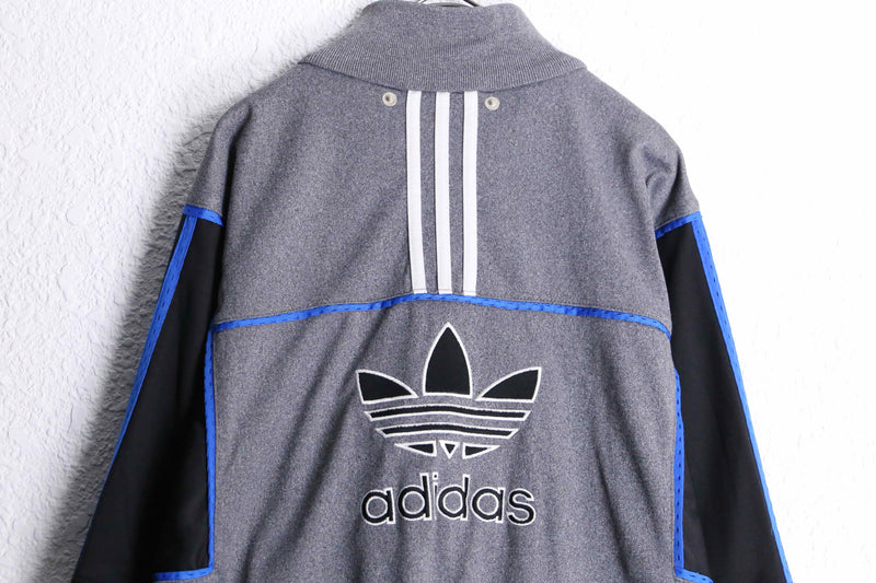 90’s “adidas” three stripe gray  base track jaket
