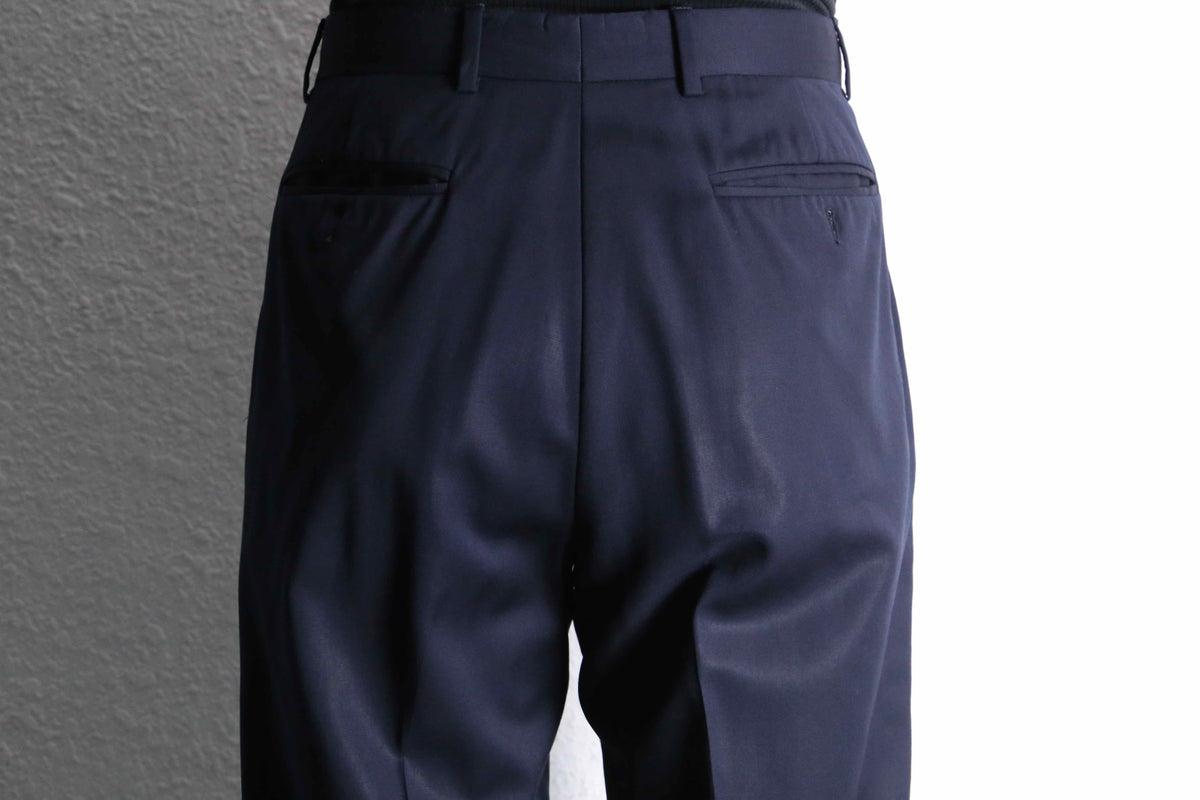 Zanella” gloss navy 2tuck tapered slacks