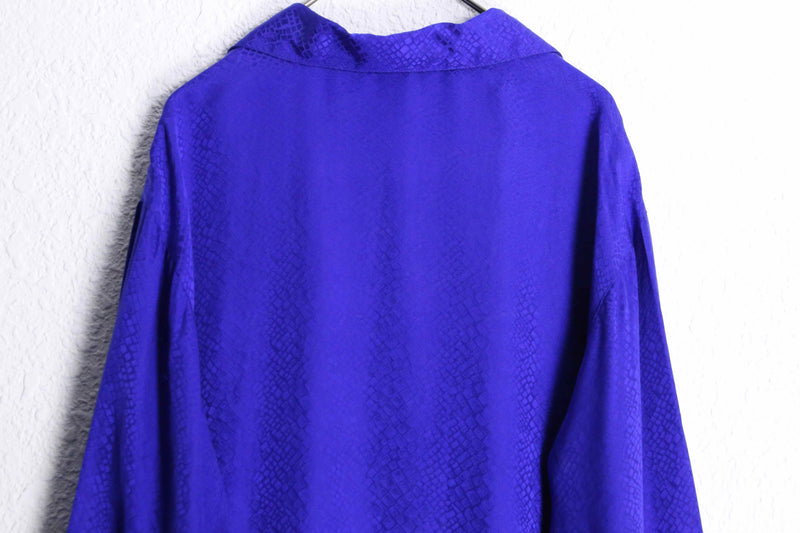silk100% purple python pattern open collar shirt