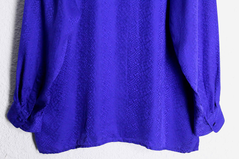 silk100% purple python pattern open collar shirt