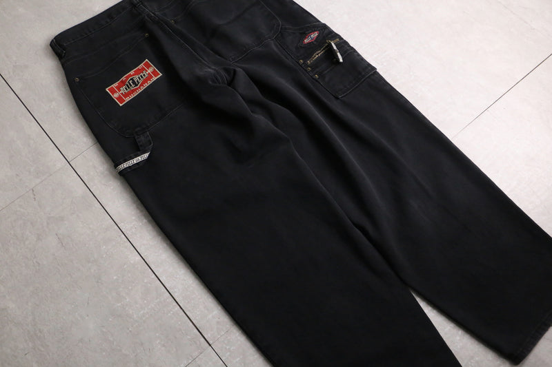 “PELLE PELLE” black BIG silhouette painter buggy denim