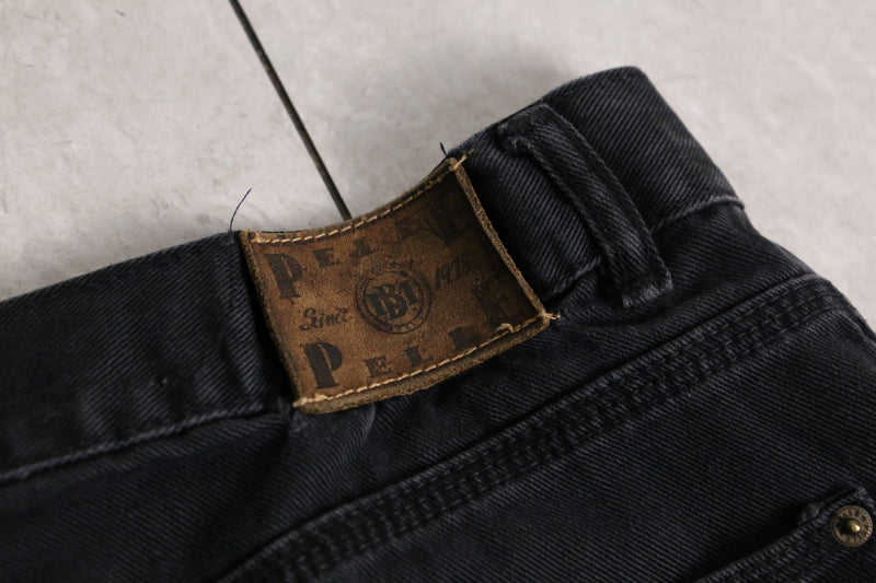 “PELLE PELLE” black BIG silhouette painter buggy denim