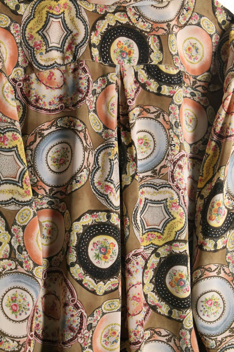 total pattern open collar poly shirt