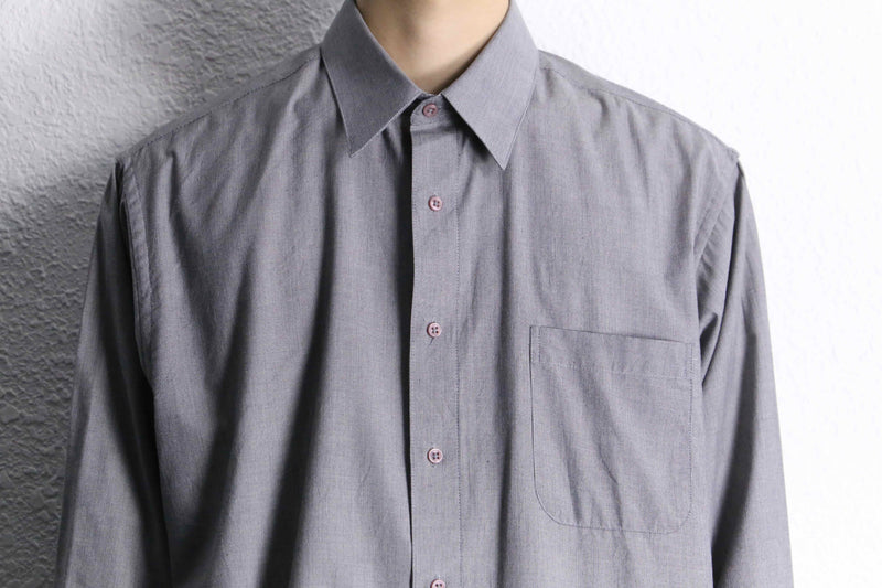 gray tone stripe shirt