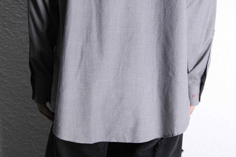 gray tone stripe shirt