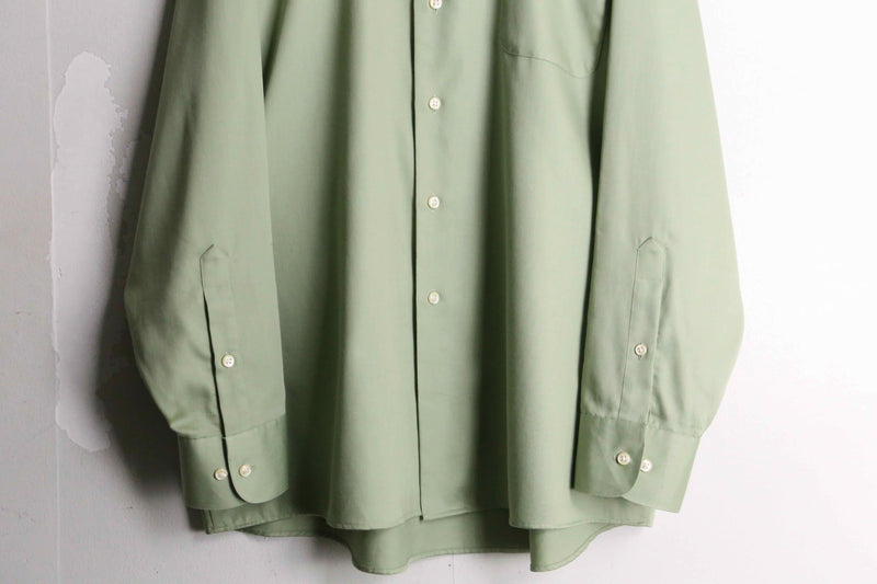 "GEOFFREY BEENE" pistacchio color dress shirt