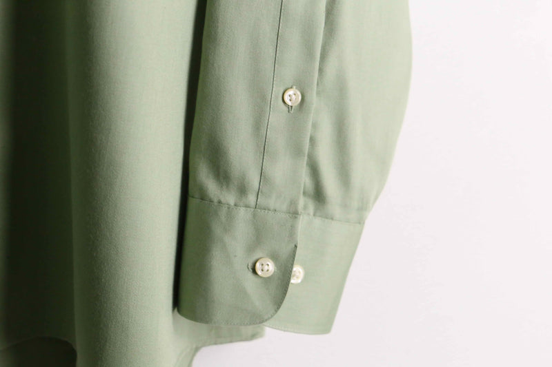 "GEOFFREY BEENE" pistacchio color dress shirt