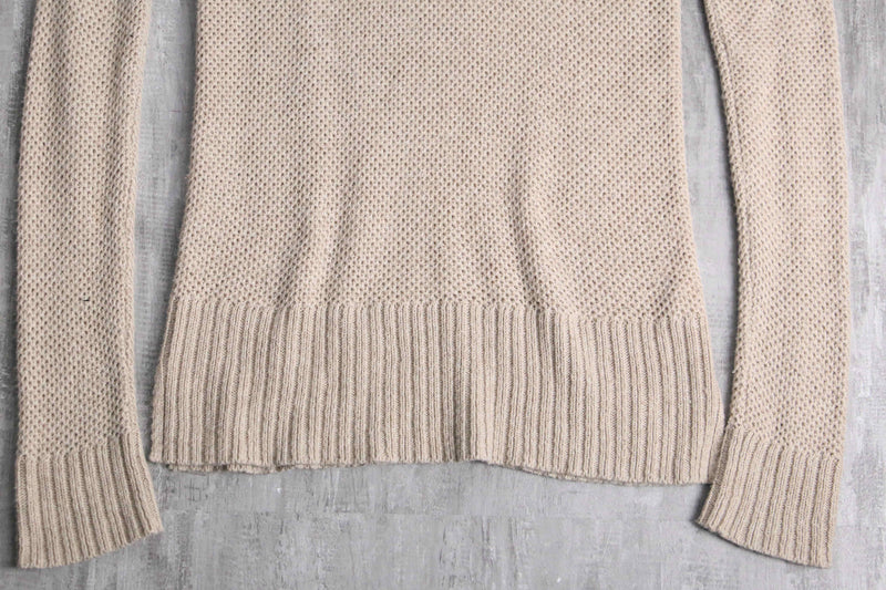beige slim knit hoodie
