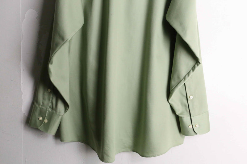 "GEOFFREY BEENE" pistacchio color dress shirt