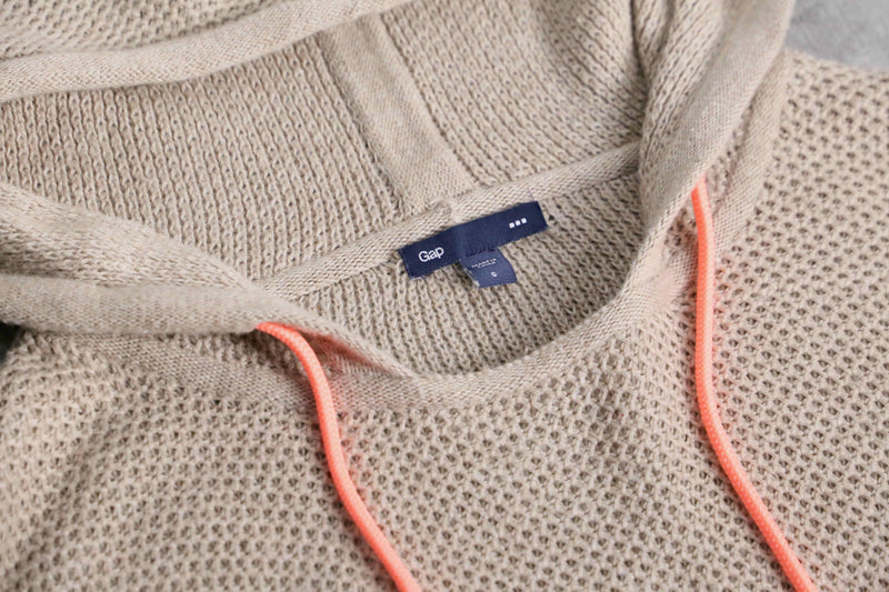 beige slim knit hoodie