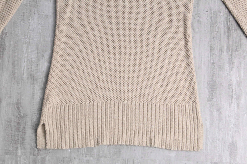beige slim knit hoodie