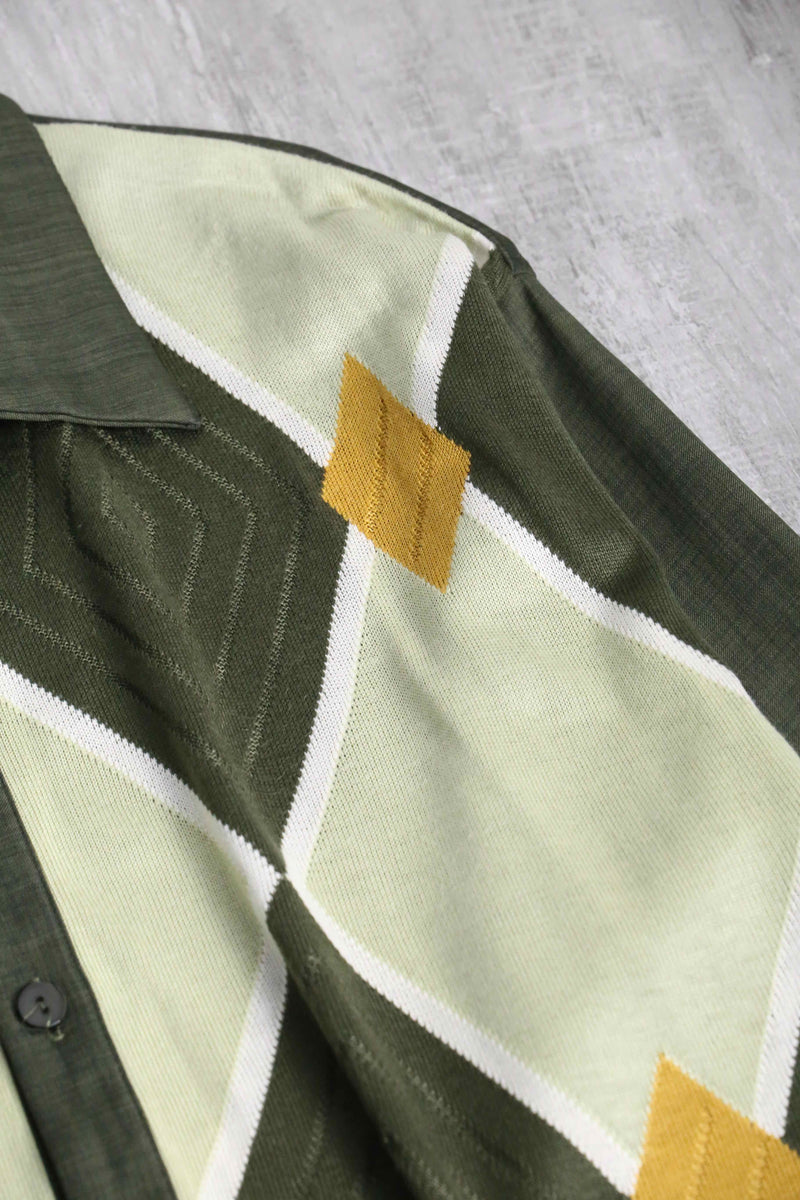 khaki knit switching argyle motif set up