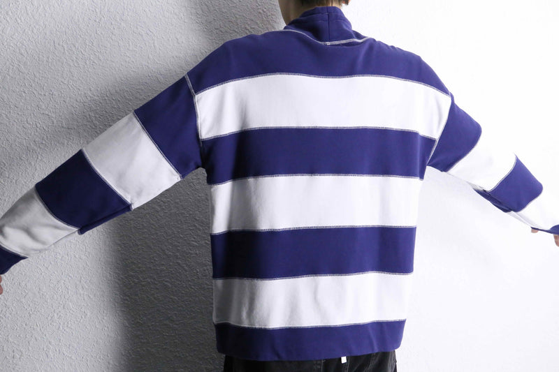 navy×white border mock neck sweat