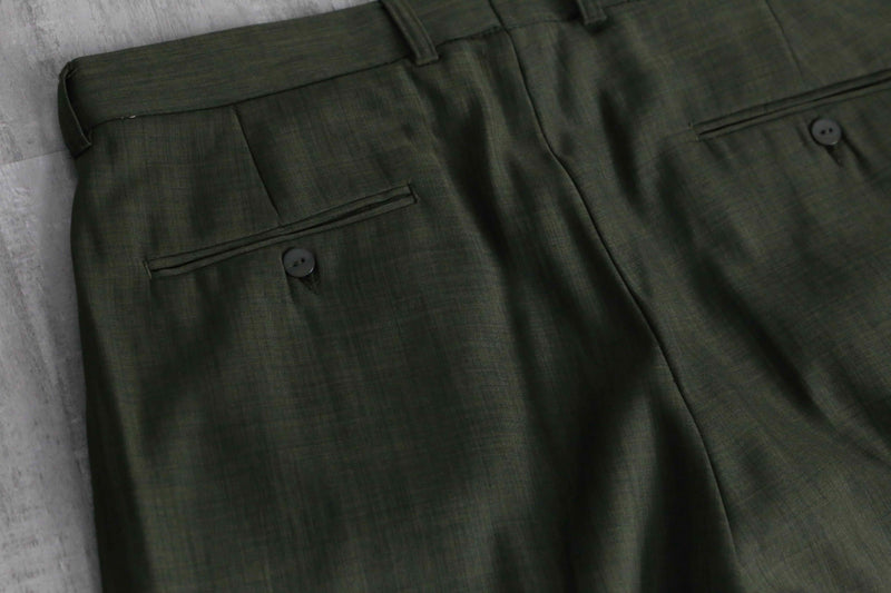 khaki knit switching argyle motif set up