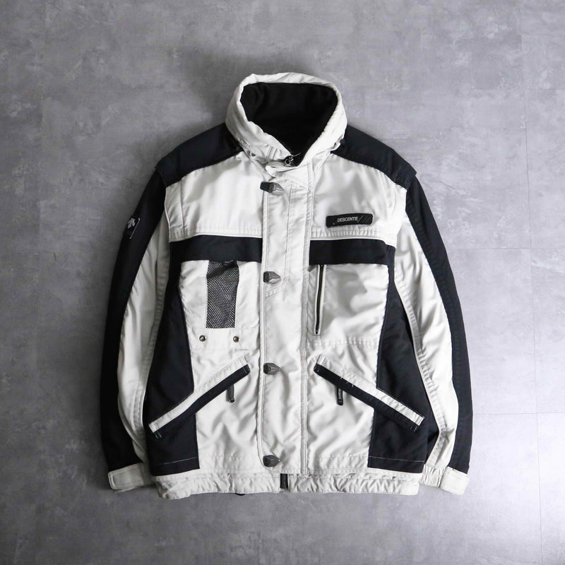 1990s DESCENTE detachable sleeve ski jacket