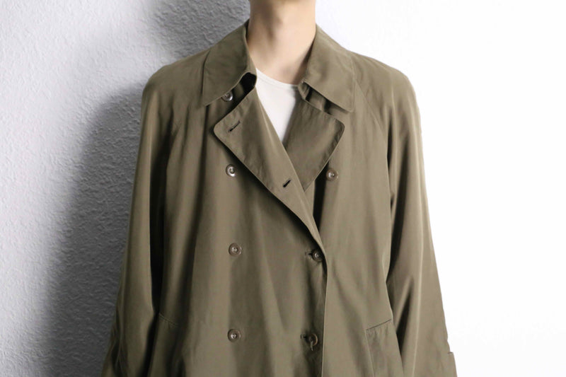 “Jones New York”lightweight khaki trench coat