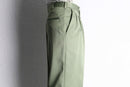 pistàcchio color fade stripe tuck slacks