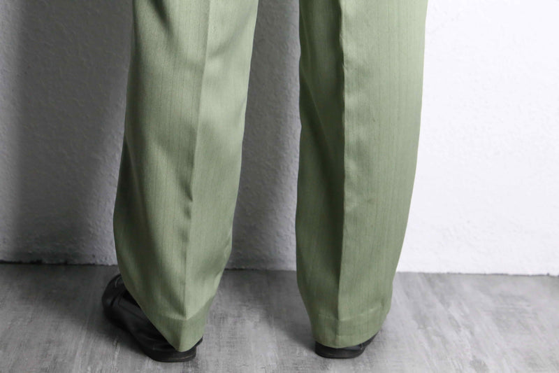 pistàcchio color fade stripe tuck slacks
