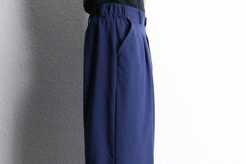 blue 2tuck wide straight easy pants