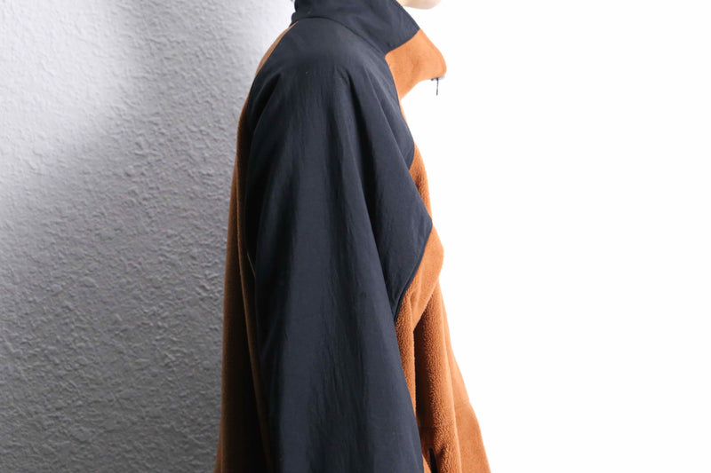 "Columbia" orange × black zip up fleece jacket