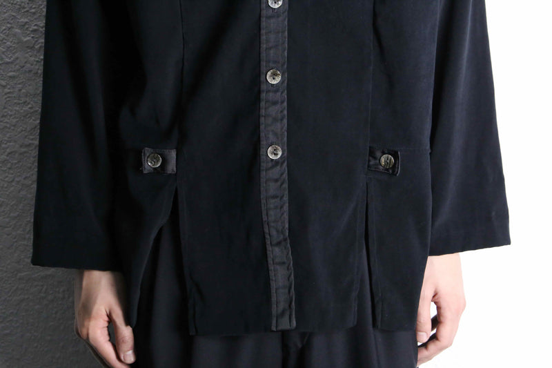black color switch design poly shirt