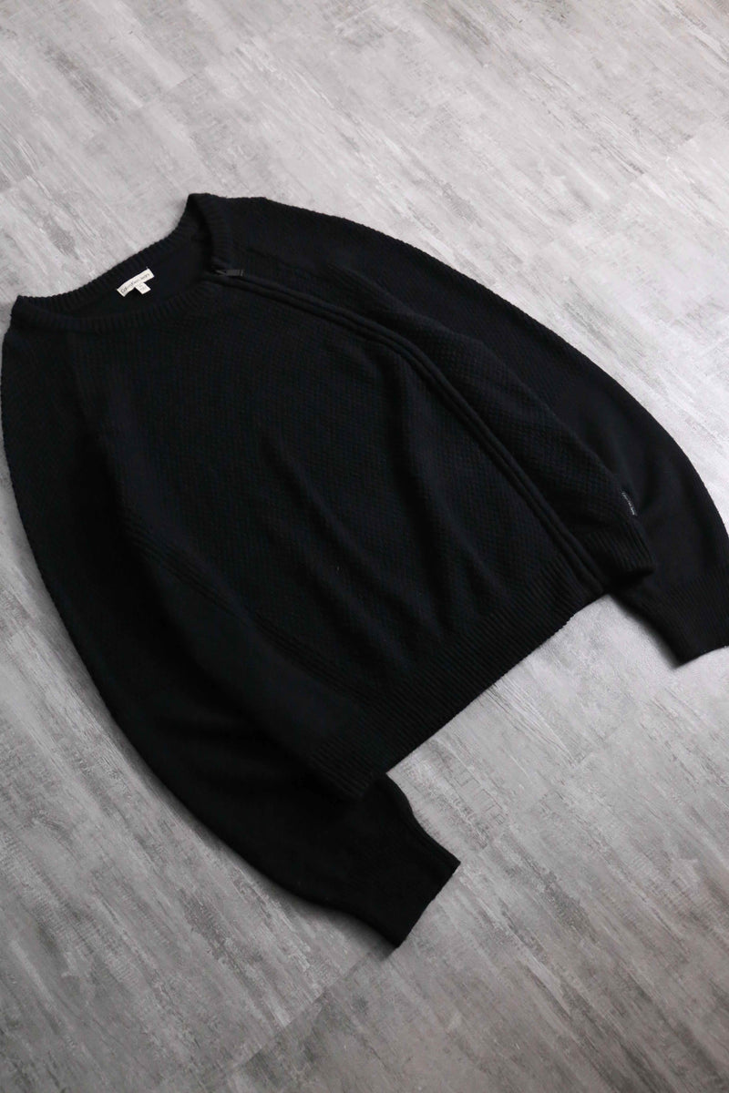 2000s Calvin Klein Jeans diagonal zipper knit