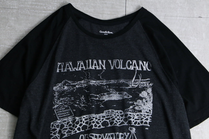 hawaii volcano linger tee