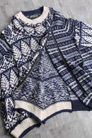 “Re:make”navy×white zip-in nordic knit