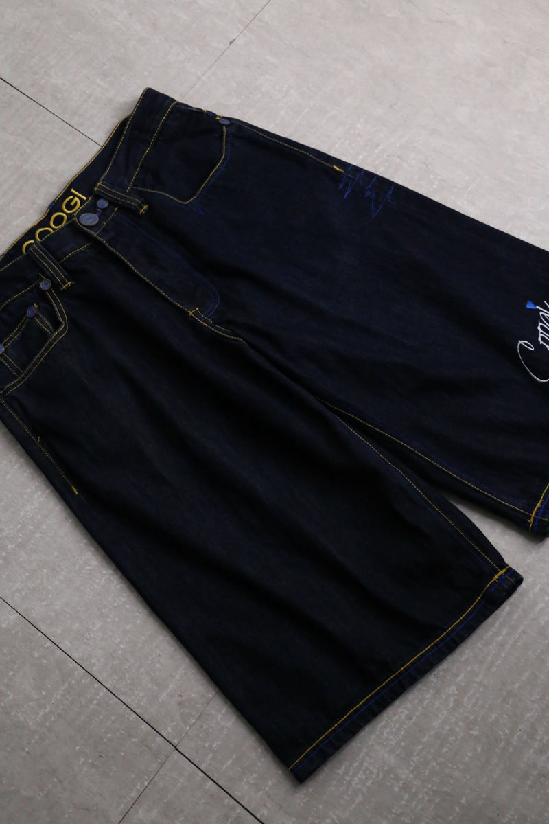 “COOGI” guitars embroidery buggy short denim pants