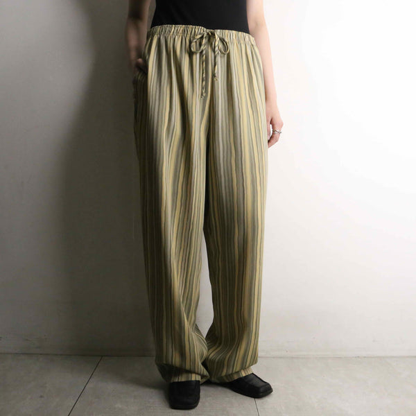striped pattern earth color easy pants