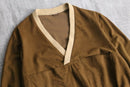 bi-color V-neck pullover