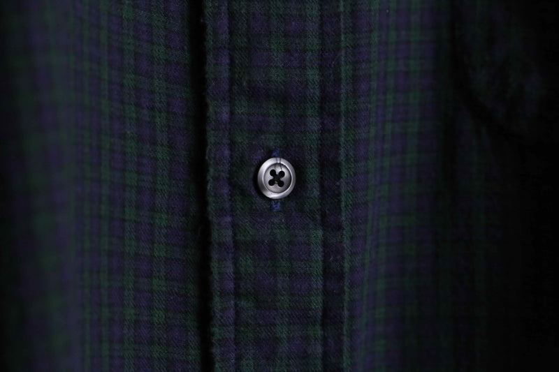 "NAUTICA" navy color light flannel check B.D. shirt