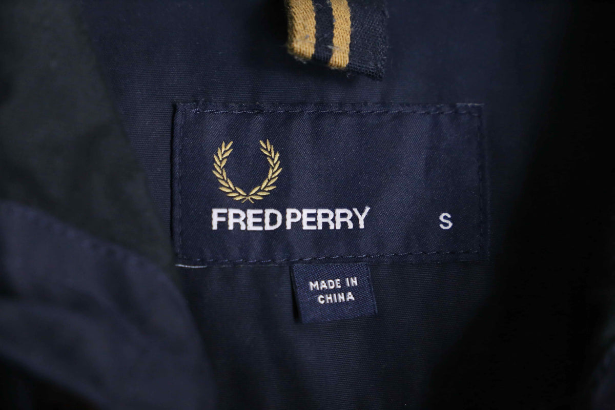 FRED PERRY” navy m-65 field sampling jacket