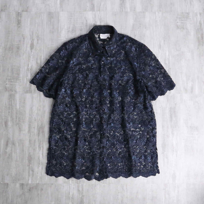 navy color lace pattern S/S shirt